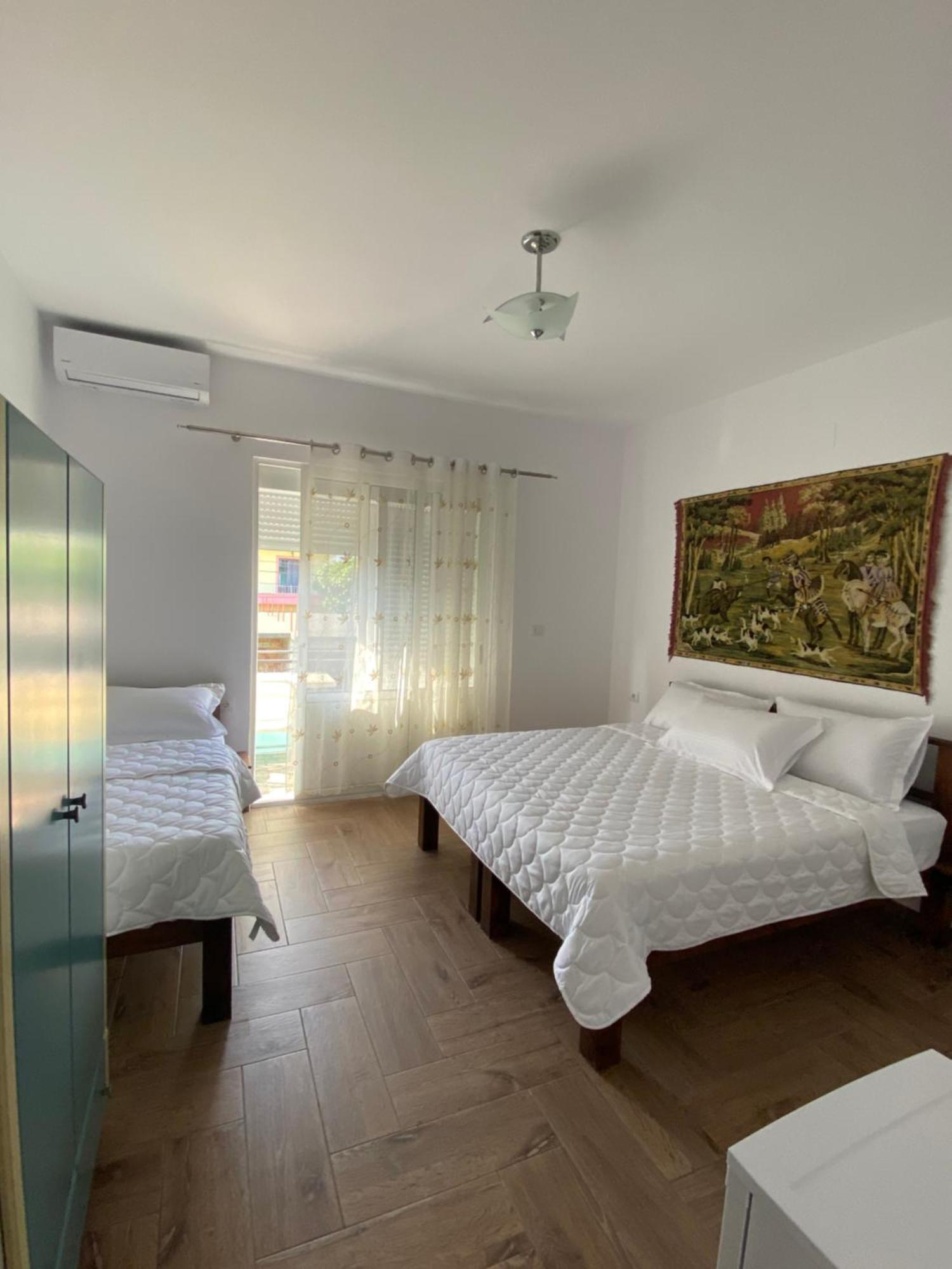 Vila Nea Berat Exterior photo